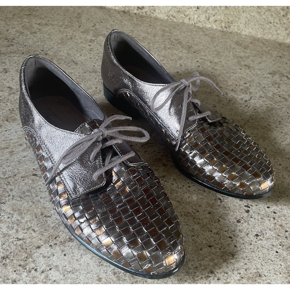 Trotters Woven Metallic Bronze/Gold Oxford Shoes Womens 8 Lace Up Comfort Flat - Picture 2 of 7